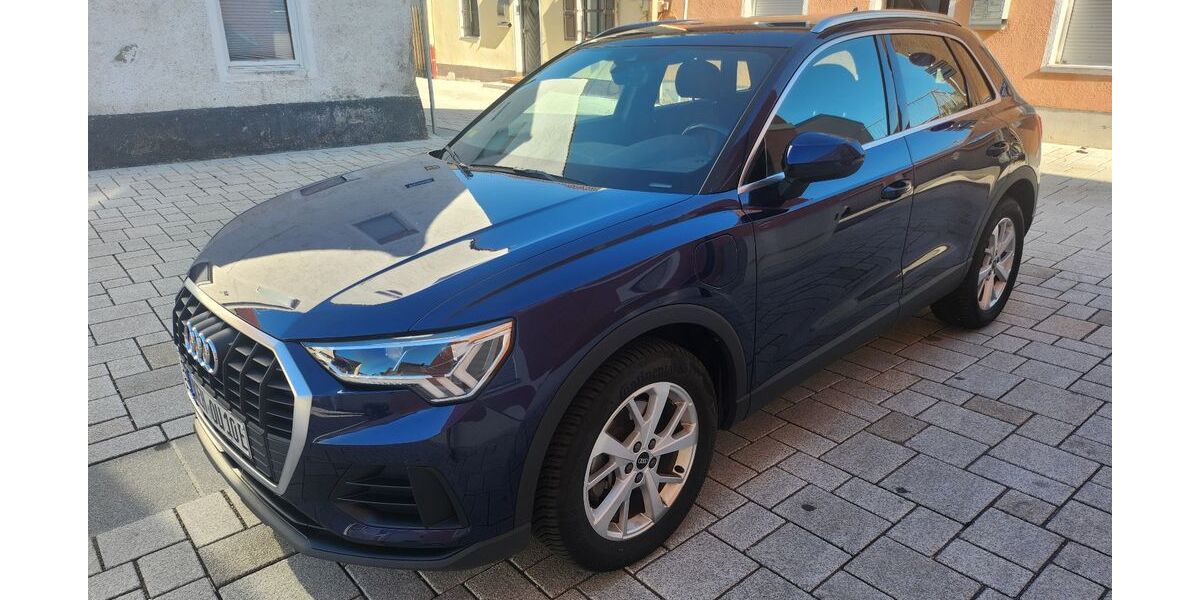 Audi Q3 56.500 km 24.300 &euro; Neustadt an der Donau 93333