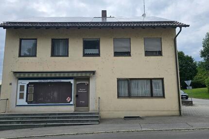 Wohnung Böhmfeld - 12 Zimmer, 225 m&sup2;, 1.133&euro; | Angebot:25855017