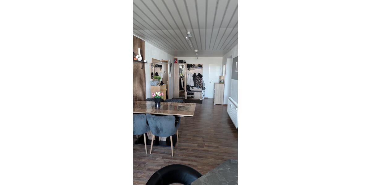 Hochparterre Ingolstadt - 4.5 Zimmer, 108 m&sup2;, 349.000&euro; | Angebot:25943087