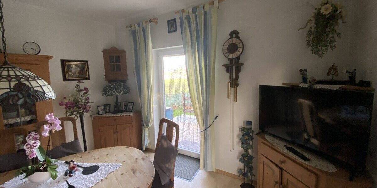 Doppelhaushälfte Neuburg an der Donau / Bittenbrunn Bittenbrunn - 5 Zimmer, 116 m&sup2;, 390.000&euro; | Angebot:25745469