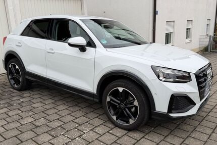 Audi Q2 33.000 km 27.900 &euro; Großmehring 85098