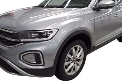 VW T-Roc 2.483 km 27.940 &euro; Mainburg 84048