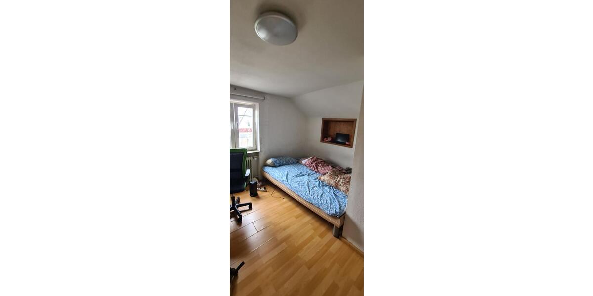 Etagenwohnung Ingolstadt Münchener Straße - 1 Zimmer, 15 m&sup2;, 300&euro; | Angebot:25398832