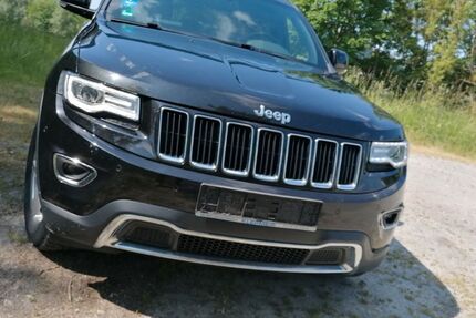 Jeep Grand Cherokee 136.000 km 18.300 &euro; Neustadt an der Donau 93333