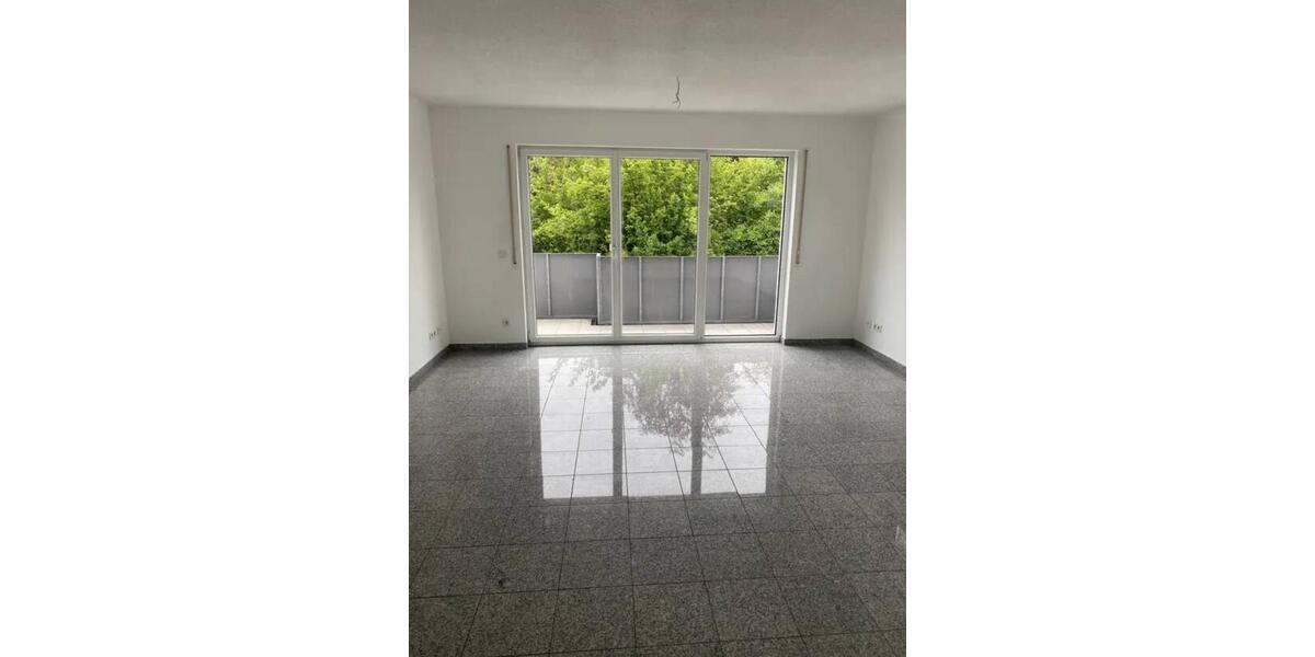 Etagenwohnung Ingolstadt Friedrichshofen-Hollerstauden - 4 Zimmer, 95 m&sup2;, 1.575&euro; | Angebot:26603774