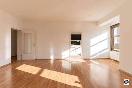 Wohnung Neuburg an der Donau - 3 Zimmer, 90 m&sup2;, 260.000&euro; | Angebot:25790136