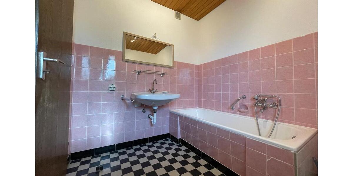 Etagenwohnung Ingolstadt Nordost - 3 Zimmer, 71 m&sup2;, 299.000&euro; | Angebot:22879143