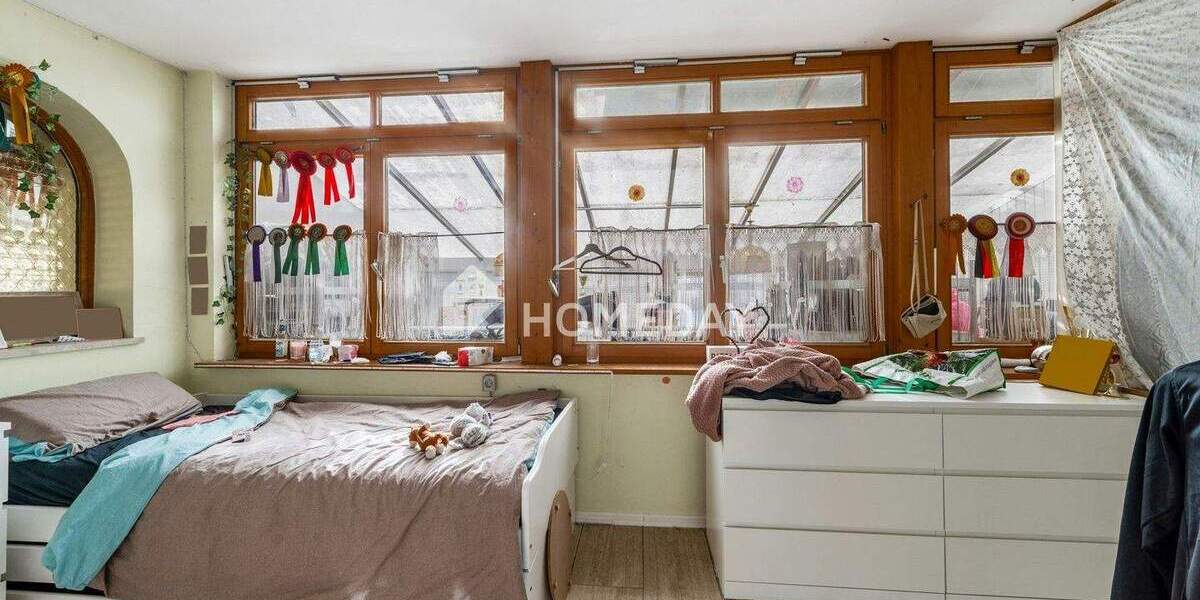 Mehrfamilienhaus, Wohnhaus Brunnen Kaltenherberg - 9 Zimmer, 221 m&sup2;, 495.000&euro; | Angebot:25688328