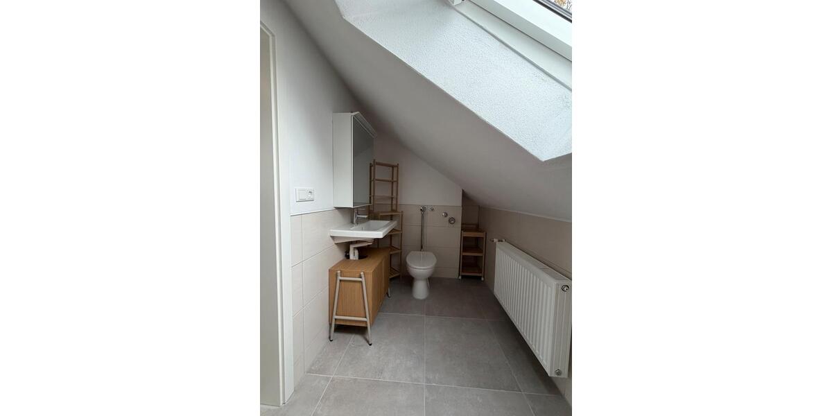 Dachgeschoßwohnung Ingolstadt Südost - 2 Zimmer, 57 m&sup2;, 900&euro; | Angebot:27607566