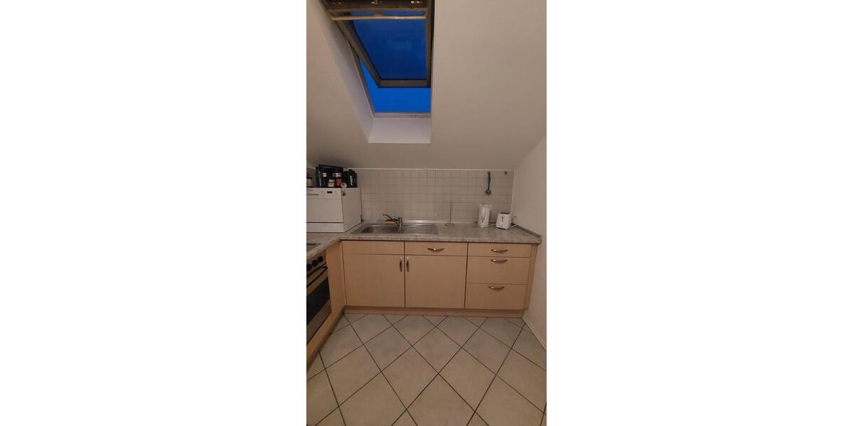 Dachgeschoßwohnung Ingolstadt Friedrichshofen-Hollerstauden - 1 Zimmer, 38 m&sup2;, 550&euro; | Angebot:25887699