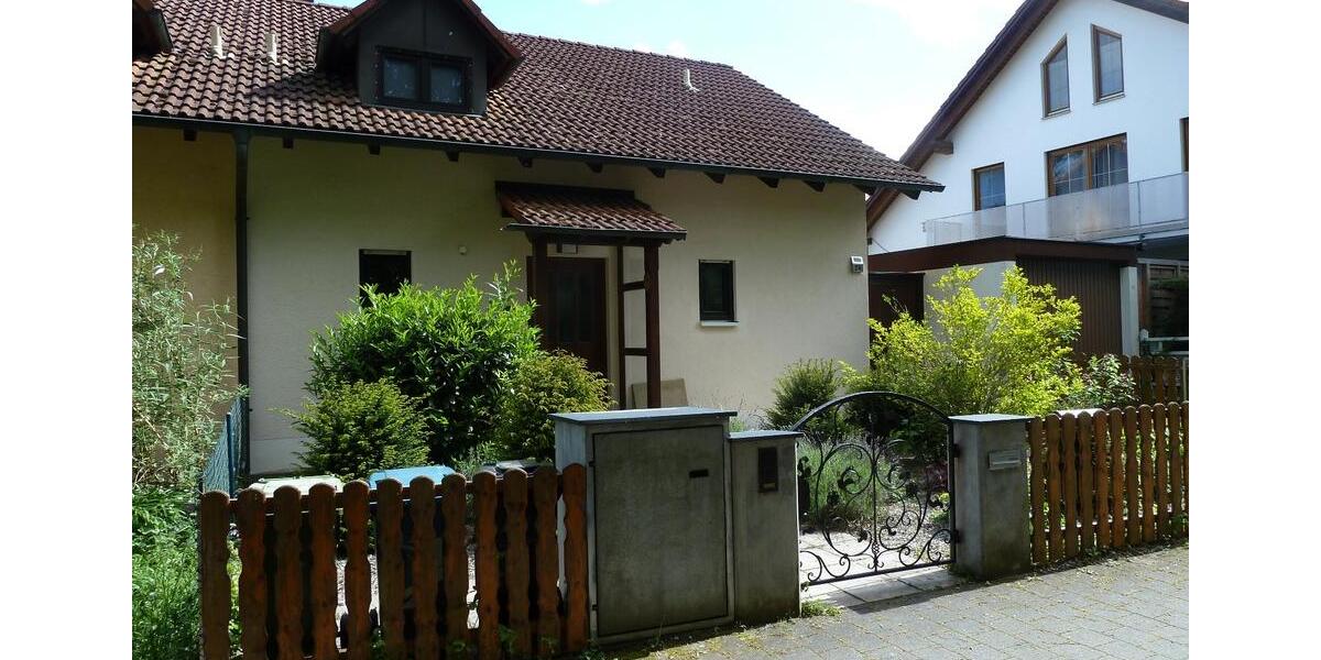 Doppelhaushälfte Ingolstadt Münchener Straße - 4 Zimmer, 102 m&sup2;, 550.000&euro; | Angebot:23808951
