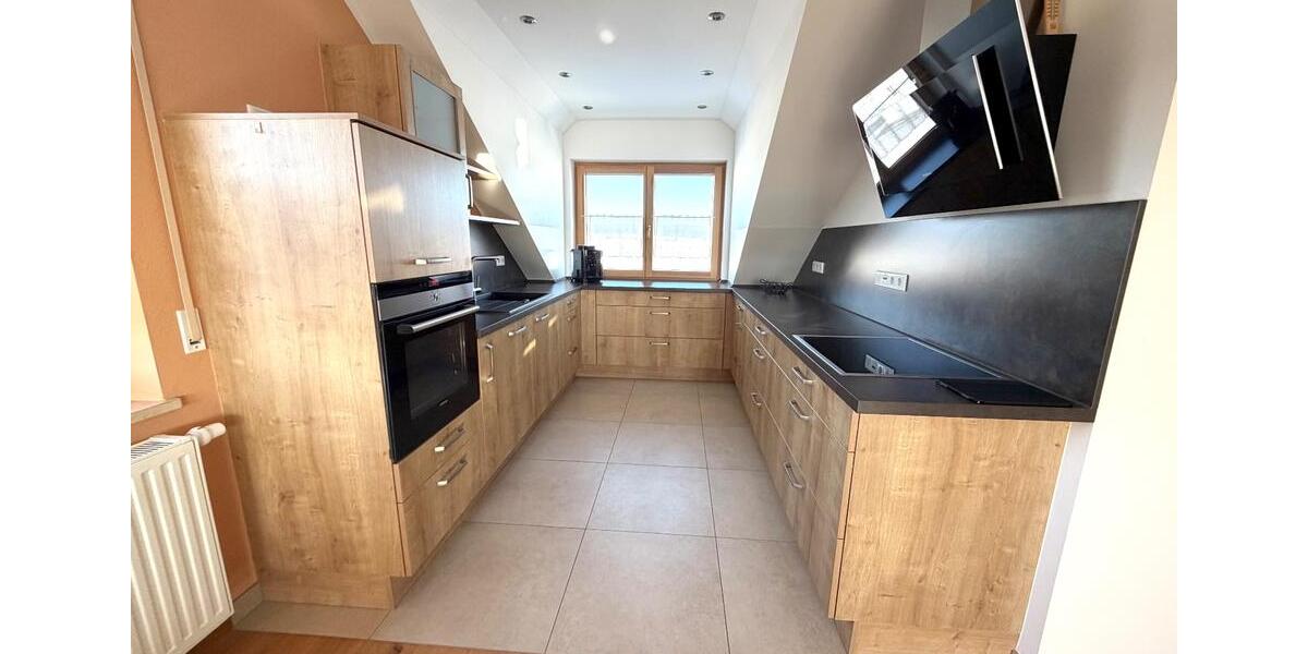 Dachgeschoßwohnung Riedenburg - 4 Zimmer, 118 m&sup2;, 1.090&euro; | Angebot:24976531