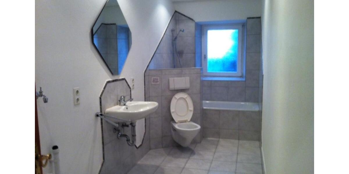 Etagenwohnung Kösching - 3 Zimmer, 71 m&sup2;, 895&euro; | Angebot:23989781