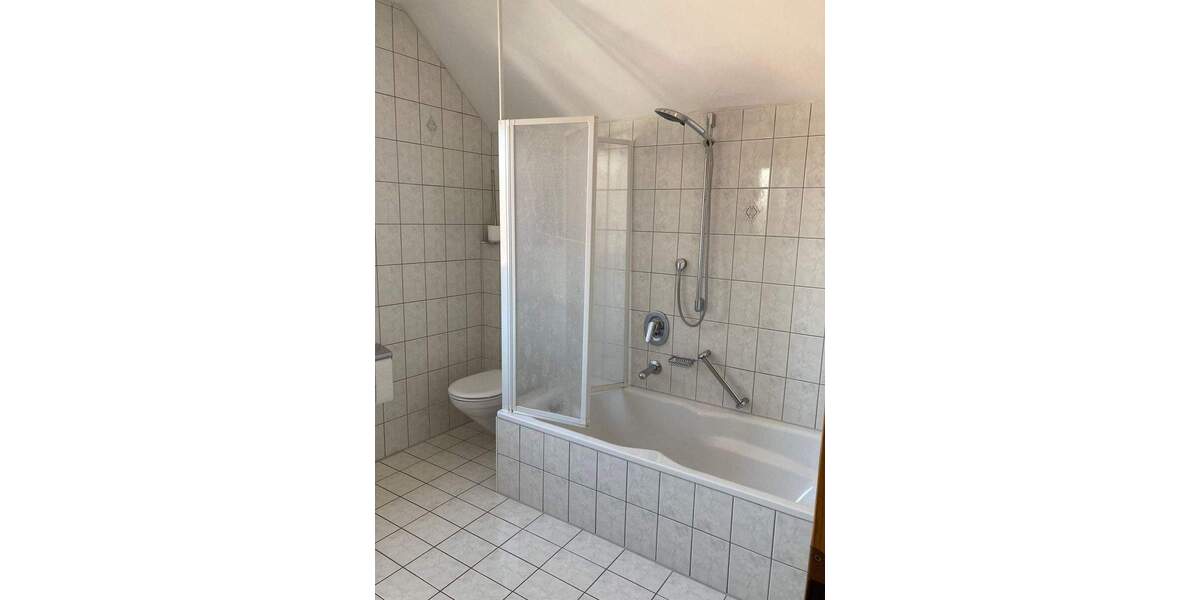 Etagenwohnung Schrobenhausen Hörzhausen - 3 Zimmer, 74 m&sup2;, 715&euro; | Angebot:25667190