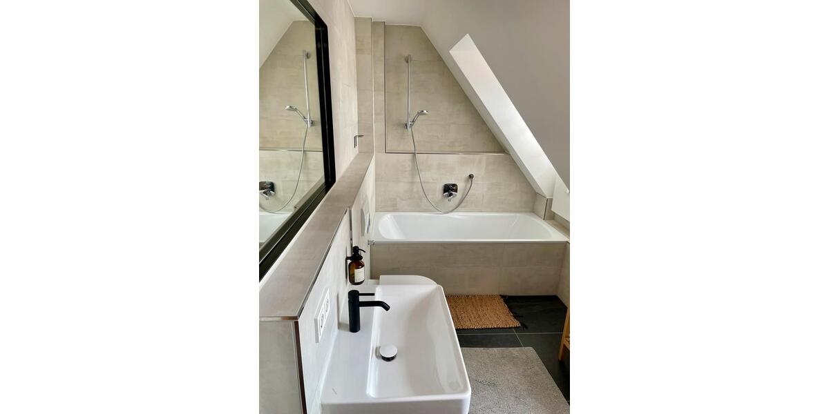 Dachgeschoßwohnung Ingolstadt - 2 Zimmer, 46 m&sup2;, 920&euro; | Angebot:27583436