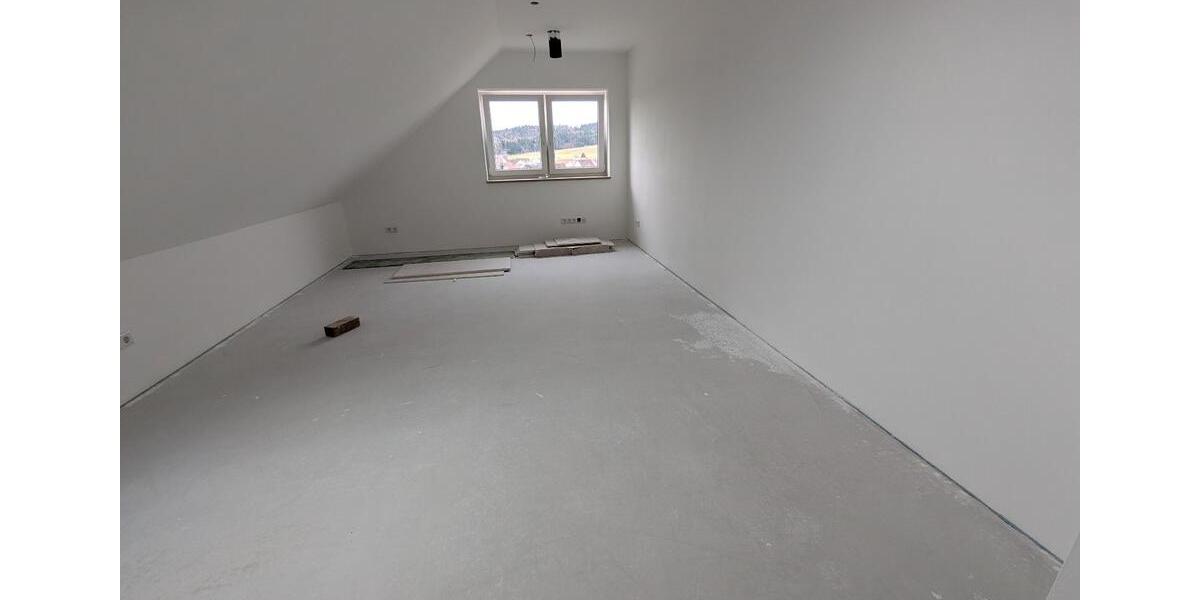 Maisonettenwohnung Ehekirchen - 6 Zimmer, 168 m&sup2;, 1.850&euro; | Angebot:25044916