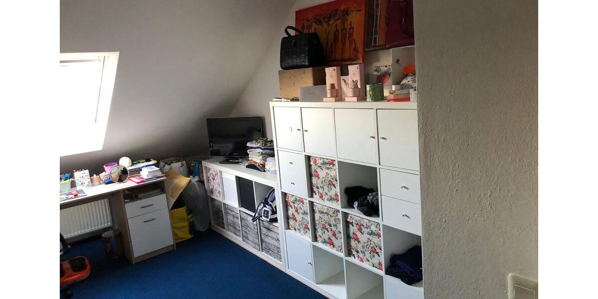 Dachgeschoßwohnung Ingolstadt Nordost - 4 Zimmer, 88 m&sup2;, 880&euro; | Angebot:25923228