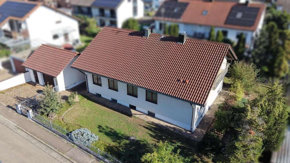 Einfamilienhaus Wettstetten - 4 Zimmer, 155 m&sup2;, 599.000&euro; | Angebot:27660262