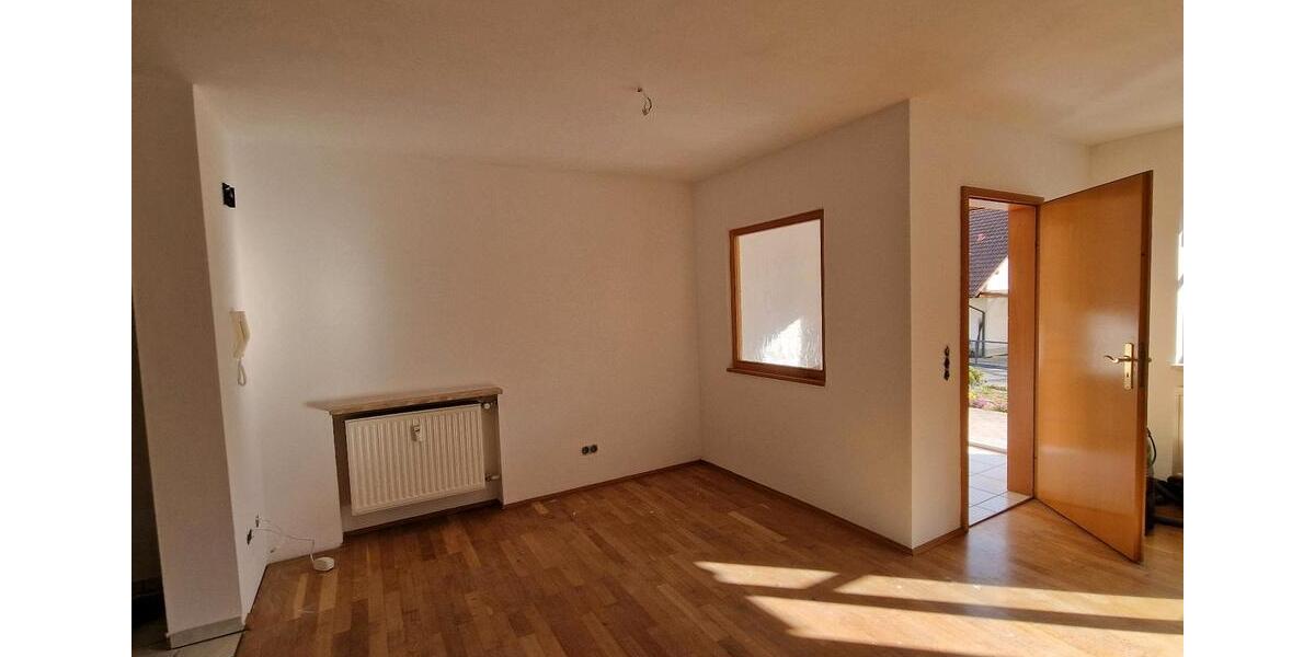 Erdgeschoßwohnung Neustadt an der Donau - 3 Zimmer, 85 m&sup2;, 840&euro; | Angebot:25857732
