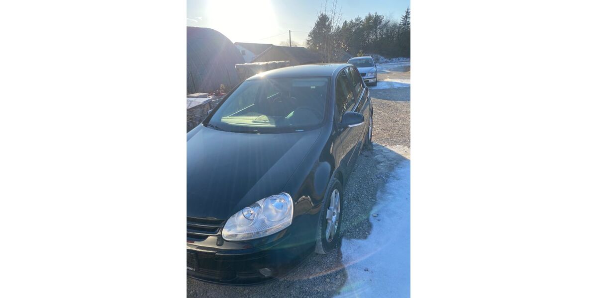 VW Golf 180.000 km 2.490 &euro; Kipfenberg 85110