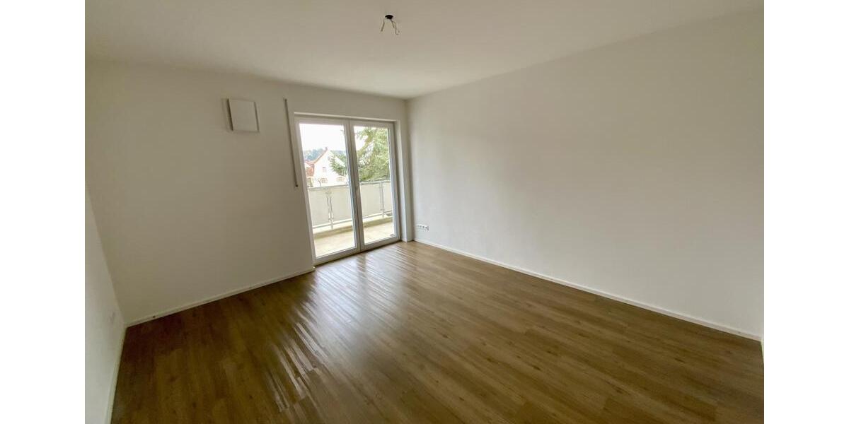 Etagenwohnung Schrobenhausen - 3 Zimmer, 105 m&sup2;, 1.150&euro; | Angebot:26266943