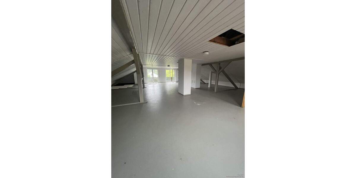 Mehrfamilienhaus, Wohnhaus Kipfenberg Grösdorf - 9 Zimmer, 211 m&sup2;, 590.000&euro; | Angebot:25701125