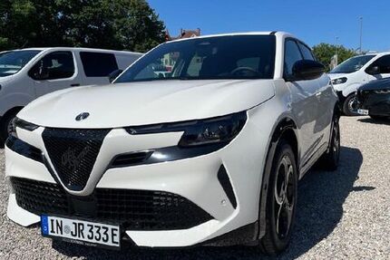 Alfa Romeo Junior 2.000 km 37.990 &euro; Ingolstadt 85053