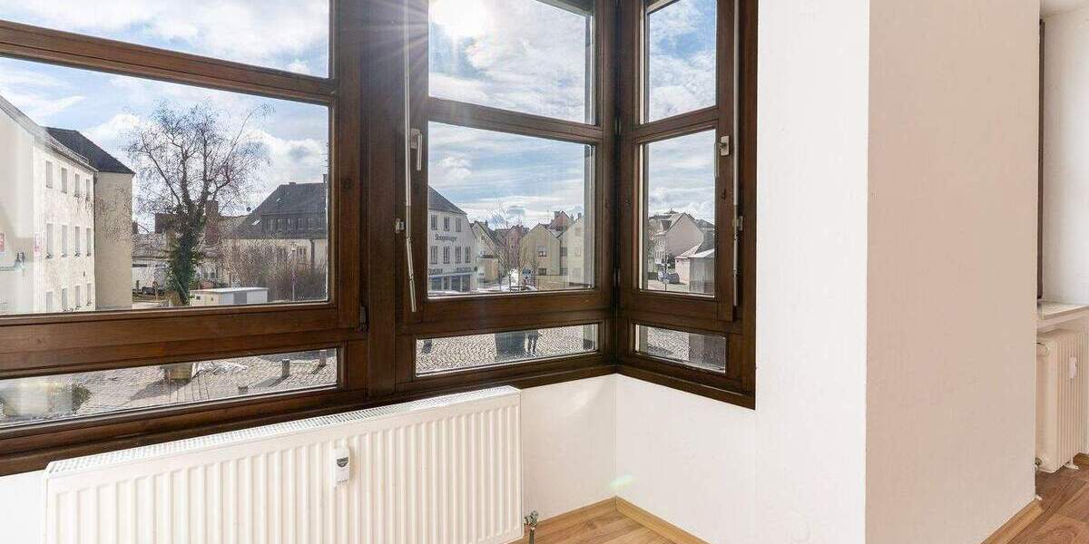 Etagenwohnung Neuburg an der Donau Neuburg - 3 Zimmer, 89 m&sup2;, 260.000&euro; | Angebot:25798765