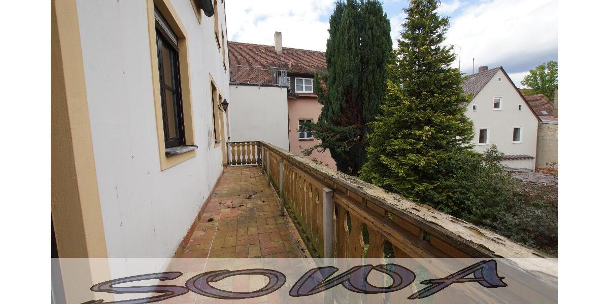 Ein Haus mit Geschichte - Mehrfamilienhaus mit 5 Wohneinheiten, zwei Garagen und Garten in zentraler Lage in Neuburg - Ein Objekt von Ihrem Immobilienpartner SOWA Immobilien und Finanzen - Mehrfamilienhaus, Wohnhaus Neuburg an der Donau | Angebot:26299734