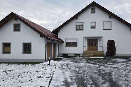 Haus Appertshofen Appertshofen - 8 Zimmer, 220 m&sup2;, 709.000&euro; | Angebot:25247956