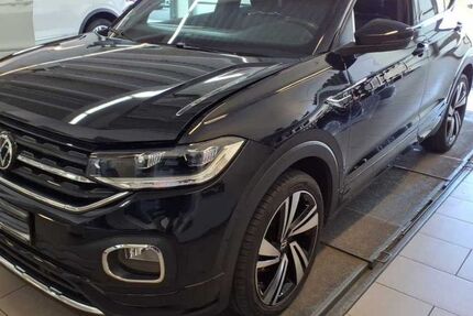 VW T-Cross 27.080 km 22.750 &euro; Ingolstadt 85053