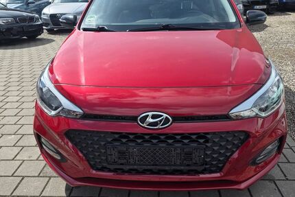 Hyundai i20 29.986 km 12.499 &euro; Ingolstadt 85055