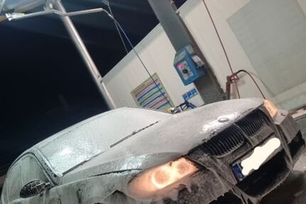 BMW 325 212.000 km 9.500 &euro; Baar-Ebenhausen 85107