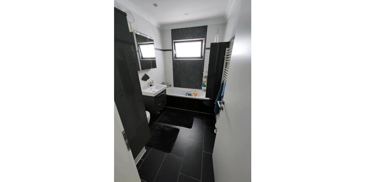 Reihenhaus Ingolstadt Nordost - 4 Zimmer, 105 m&sup2;, 420.000&euro; | Angebot:25145533