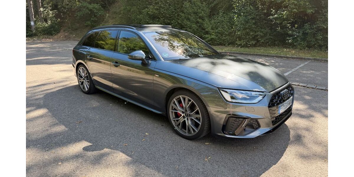 Audi A4 10.750 km 47.999 &euro; Großmehring 85098