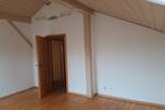 Dachgeschoßwohnung Ingolstadt Nordost - 4 Zimmer, 105 m&sup2;, 1.290&euro; | Angebot:27606225
