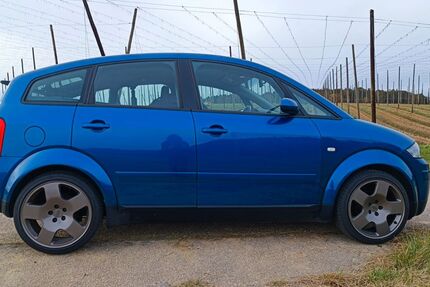 Audi A2 138.000 km 5.500 &euro; Neustadt a.d. Donau 93333