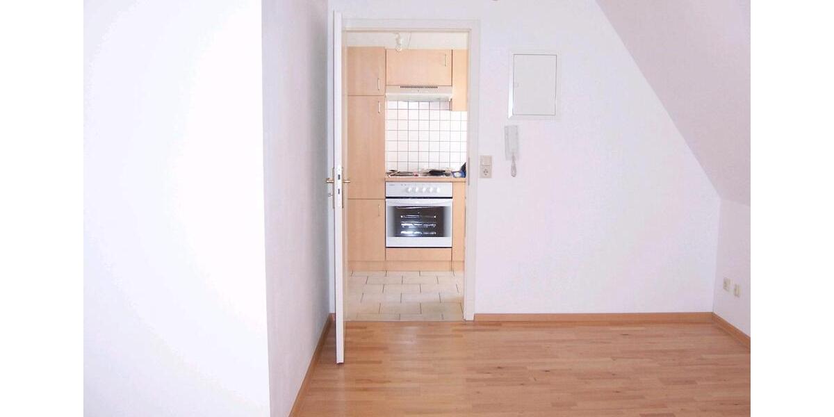 Dachgeschoßwohnung Ingolstadt - 1 Zimmer, 37 m&sup2;, 740&euro; | Angebot:25951777
