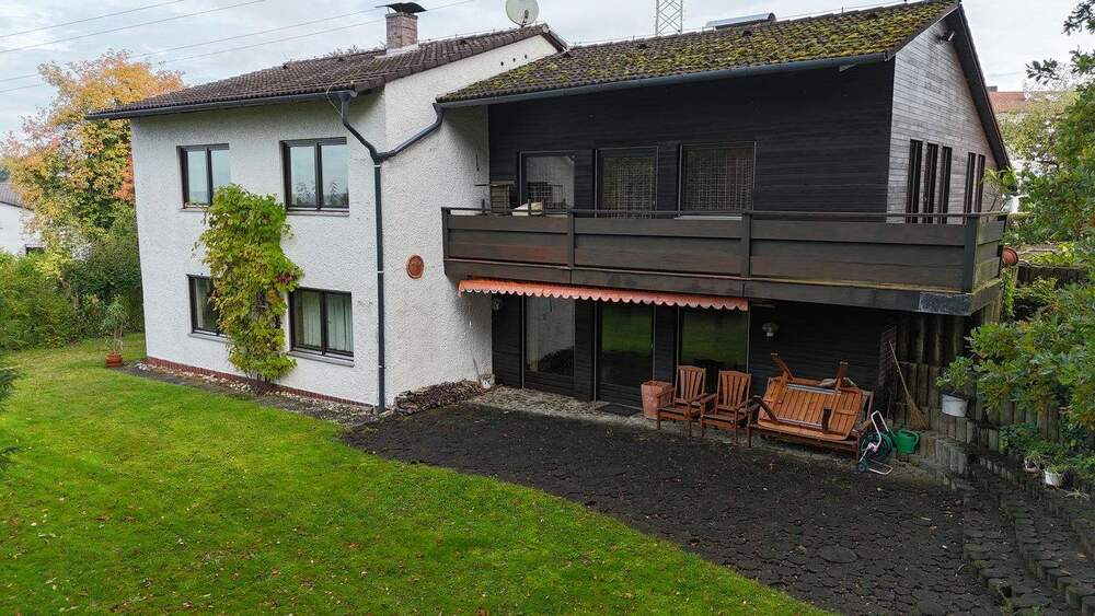 Einfamilienhaus Mainburg - 8 Zimmer, 222 m&sup2;, 610.000&euro; | Angebot:25674130