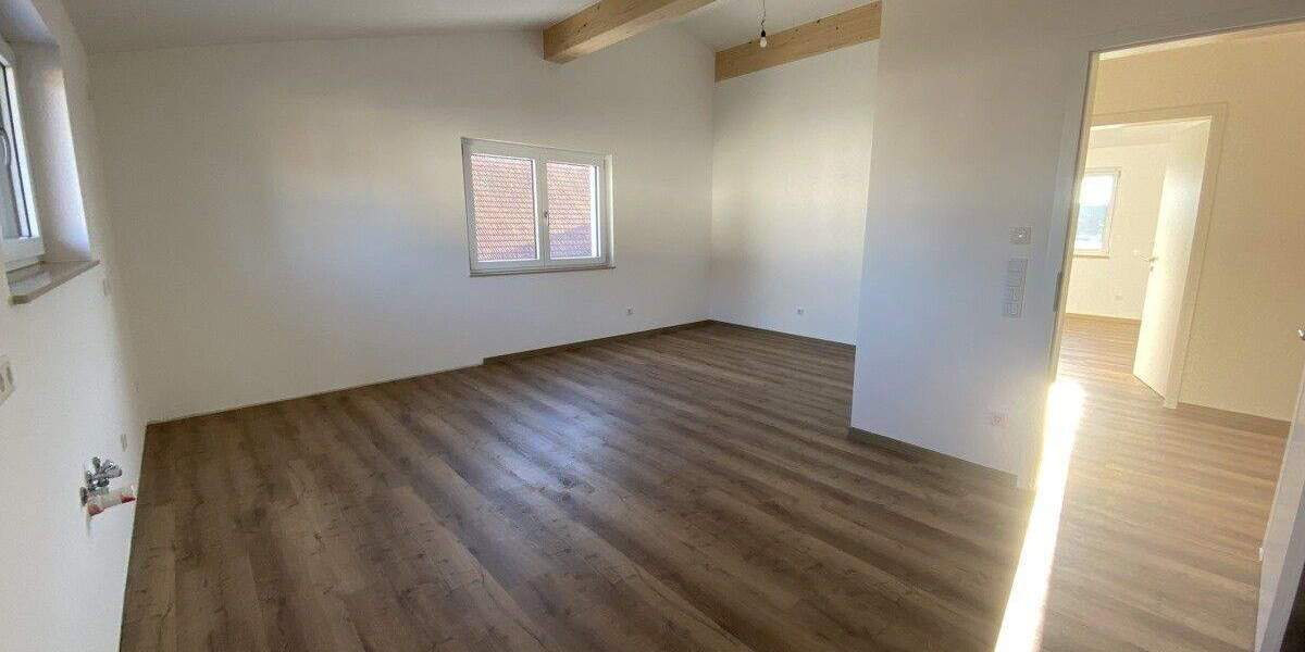 Mehrfamilienhaus, Wohnhaus Schrobenhausen / Hörzhausen Hörzhausen - 8 Zimmer, 277 m&sup2;, 980.000&euro; | Angebot:25705601