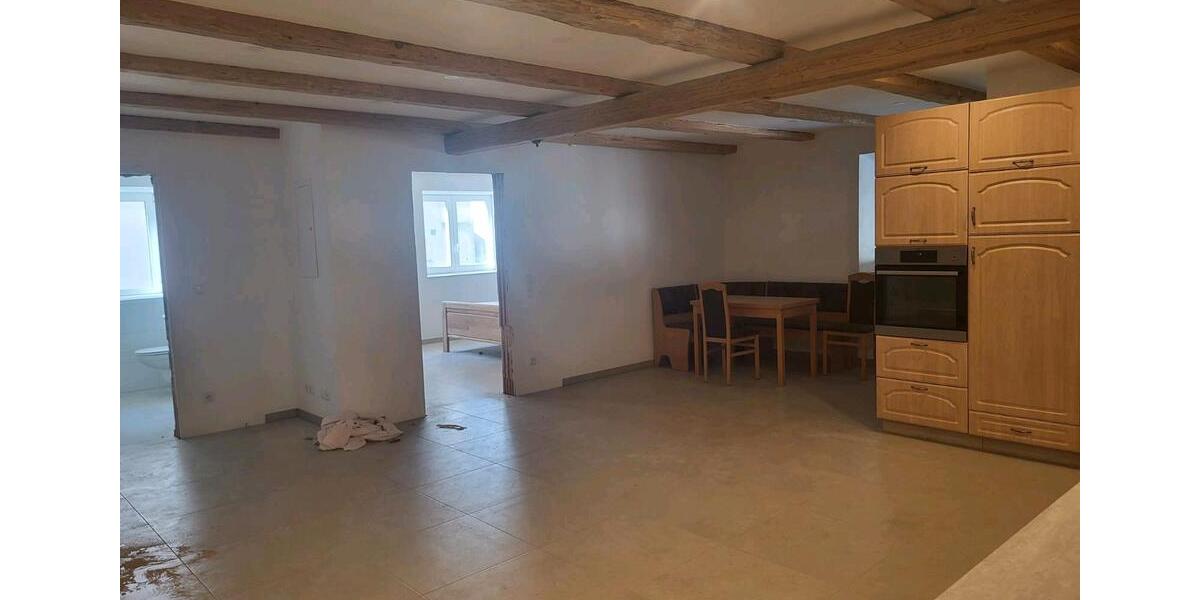 Etagenwohnung Mainburg - 2 Zimmer, 70 m&sup2;, 1.000&euro; | Angebot:25843223