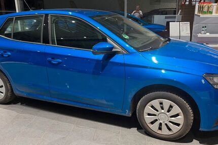 Skoda Fabia 33.500 km 15.650 &euro; Ingolstadt 85055