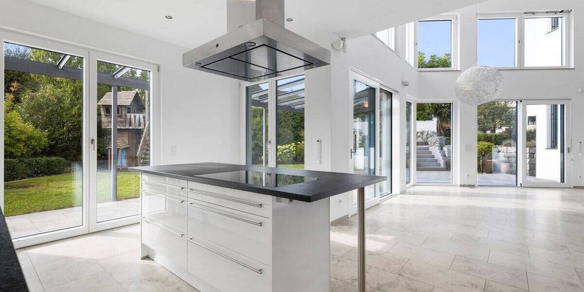 Einfamilienhaus Kösching - 5 Zimmer, 222 m&sup2;, 1.798.800&euro; | Angebot:25796021