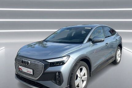 Audi Q4 e-tron 68.052 km 35.890 &euro; Ingolstadt 85057