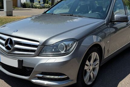 Mercedes-Benz C 220 186.000 km 12.900 &euro; Neuburg 86633