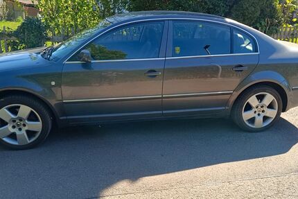 Skoda Superb 95.000 km 6.100 &euro; mainburg 84048