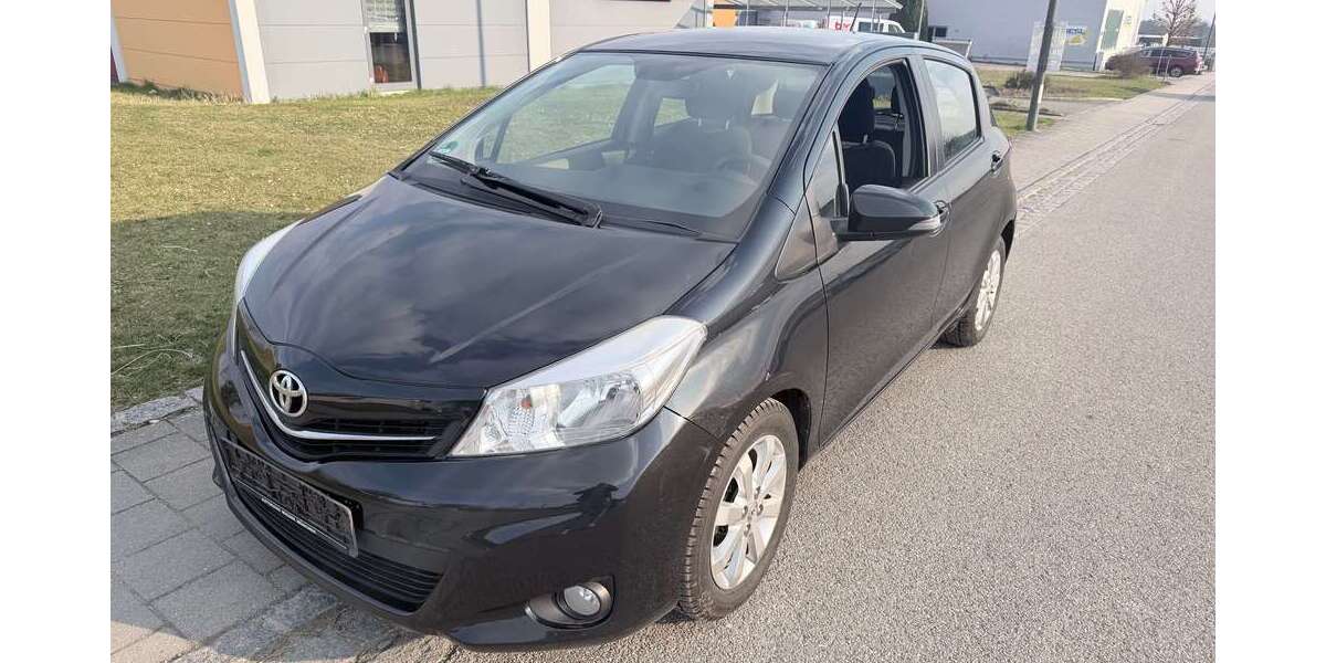 Toyota Yaris 269.700 km 3.199 &euro; Stammham 85134