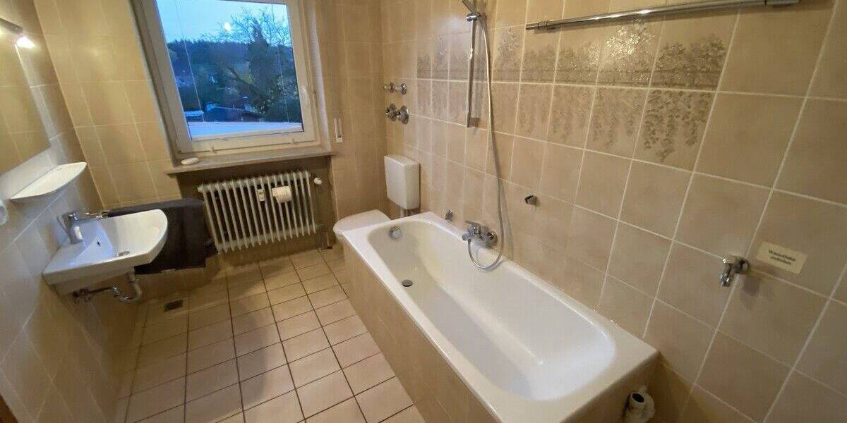 Etagenwohnung Schrobenhausen - 2 Zimmer, 63 m&sup2;, 730&euro; | Angebot:25705585