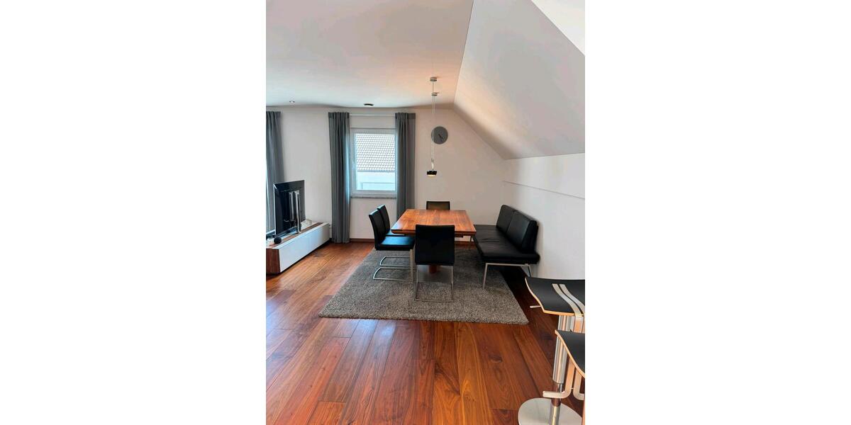 Dachgeschoßwohnung Geisenfeld - 3 Zimmer, 78 m&sup2;, 385.000&euro; | Angebot:27158314