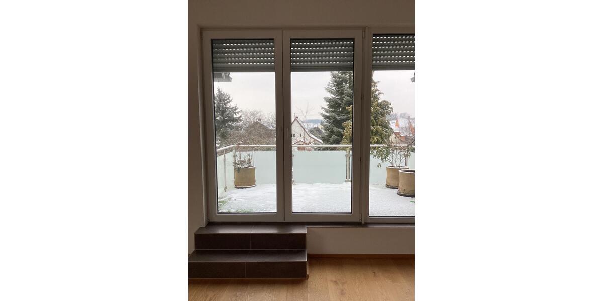 Dachgeschoßwohnung Ingolstadt Münchener Straße - 3.5 Zimmer, 91 m&sup2;, 1.300&euro; | Angebot:25838054